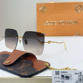 Picture of Louis Vuitton Sunglasses _SKUfw76300631fw